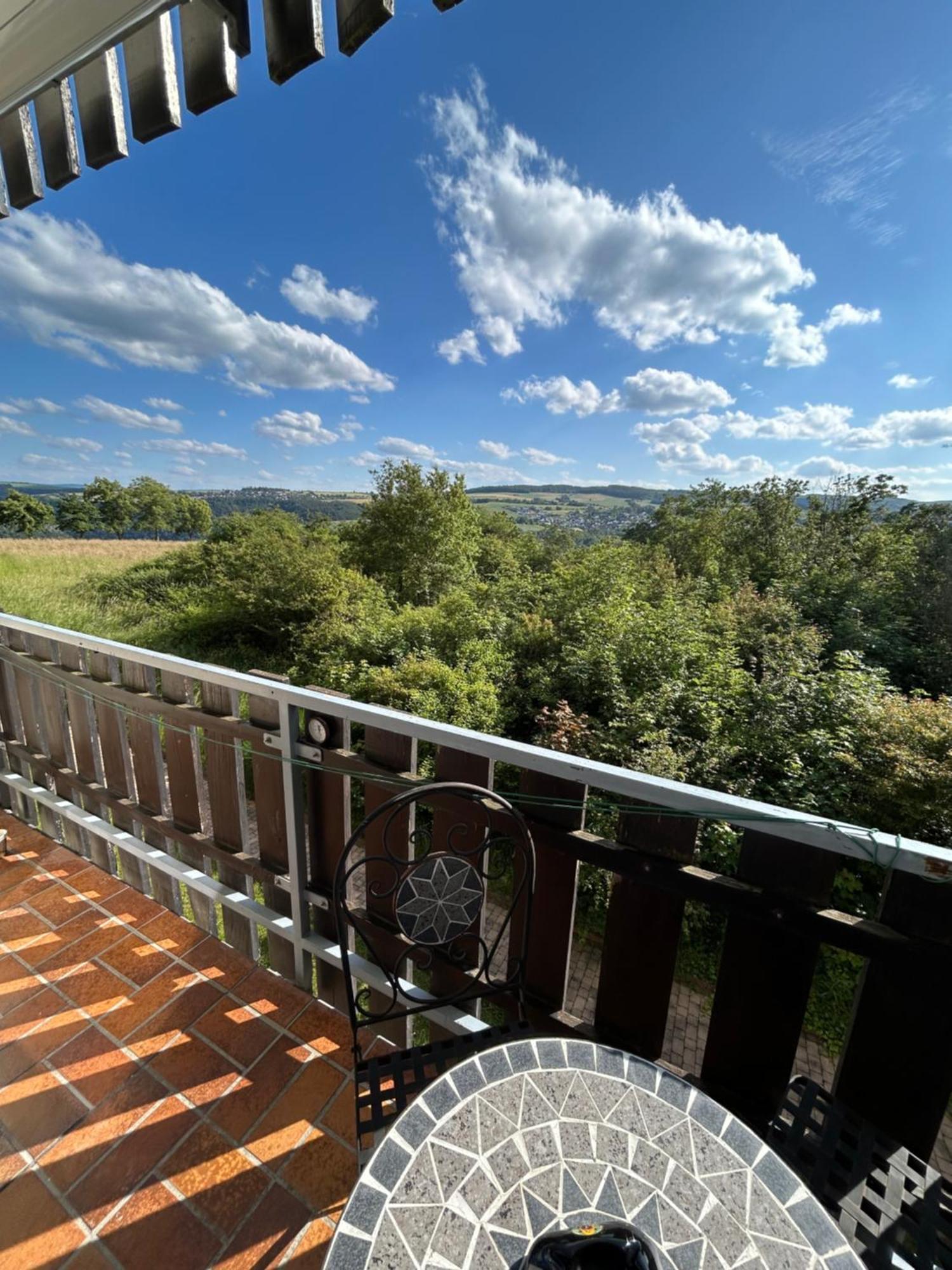Luxus Am Dreiburgenblick Apartment *
